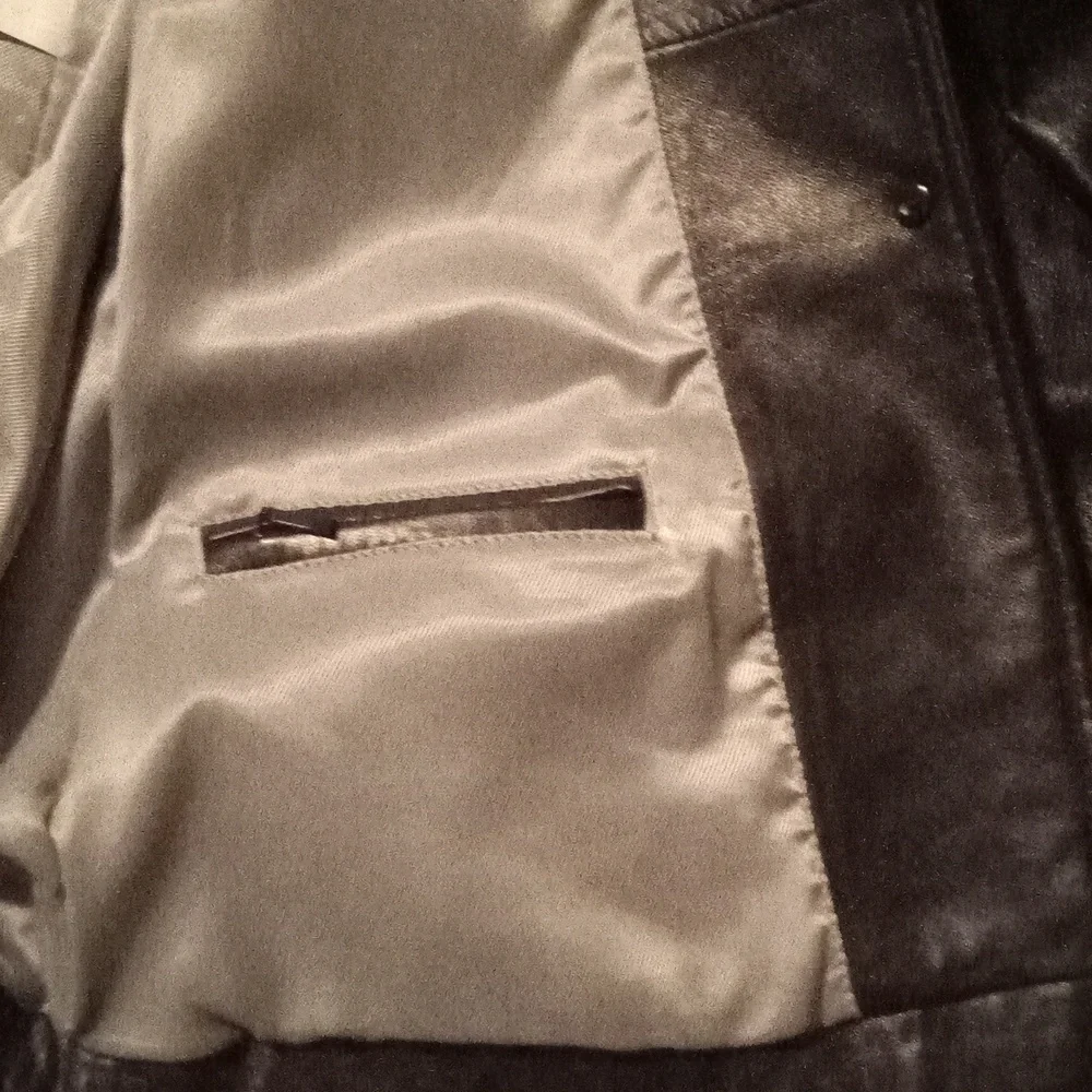 Wilson's leather, Pelle studios blazer - Picture 4 of 5